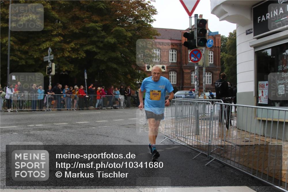 13.09.2026 - Kiel Lauf Markus Tischler http://msf.ph/oto/10341680 13.09.2026 11:16:53 Fleethörn 3854, 25, 09, 90 meine-sportfotos.de