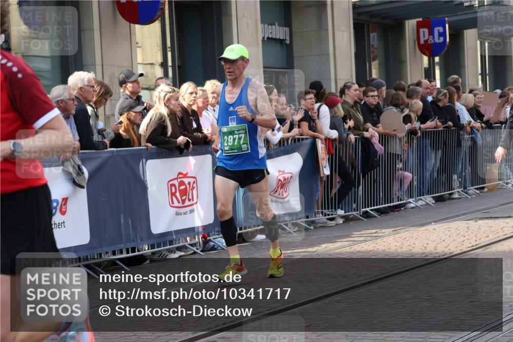 13.09.2026 - 21. swb-Marathon Bremen Strokosch-Dieckow http://msf.ph/oto/10341717 13.09.2026 13:27:58 Ziel 178, 210, 1380, 1460, 2047, 2977, 3114, 3294, 3334, 3597, 4250, 4506, 5250, 5360, 5683, 5889, 6182, 7926, 8429, 8570, 8656, 9064, 9167, 9168, 9543, 9549, 9738, 9881, 440, 488, 534, 762, 857, 1343, 1456, 1932, 2686, 3013, 3135, 3480, 3576, 3970, 4106, 4133, 4265, 4421, 4496, 4593, 4744, 5462, 6067, 6468, 6522, 7042, 7138, 7358, 8188, 8351, 8656, 9067, 9145, 9494, 9727, 13069, 13198 meine-sportfotos.de
