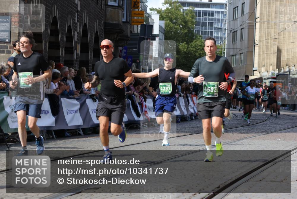 13.09.2026 - 21. swb-Marathon Bremen Strokosch-Dieckow http://msf.ph/oto/10341737 13.09.2026 13:27:00 Ziel 1368, 2779, 3526, 3852, 3893, 4077, 4441, 4598, 5054, 5937, 6289, 6375, 6548, 6580, 8112, 9260, 9551, 13097, 1493, 1494, 2454, 3273, 4121, 4397, 4558, 4563, 6776, 7072, 7849, 8219, 9159, 9343, 9511, 9854, 9878, 10112, 10113 meine-sportfotos.de