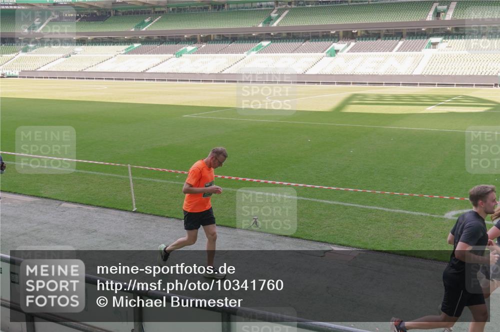 13.09.2026 - 21. swb-Marathon Bremen Michael Burmester http://msf.ph/oto/10341760 13.09.2026 13:24:09 Laufen im Stadion 137, 182, 294, 324, 434, 505, 533, 548, 609, 708, 721, 723, 739, 743, 752, 892, 1178, 1273, 1331, 1463, 1471, 1491, 1515, 1597, 1598, 1691, 1746, 1788, 1944, 2095, 2211, 2213, 2252, 2267, 2286, 2312, 2323, 2433, 2445, 2465, 2475, 2483, 2495, 2497, 2503, 2526, 2554, 2571, 2644, 2768, 2776, 2936, 2968, 3211, 3252, 3282, 3288, 3289, 3292, 3298, 3306, 3312, 3347, 3364, 3381, 3395, 3423, 3447, 3505, 3530, 3559, 3727, 3770, 3819, 4054, 4231, 4406, 4407, 4466, 4467 meine-sportfotos.de