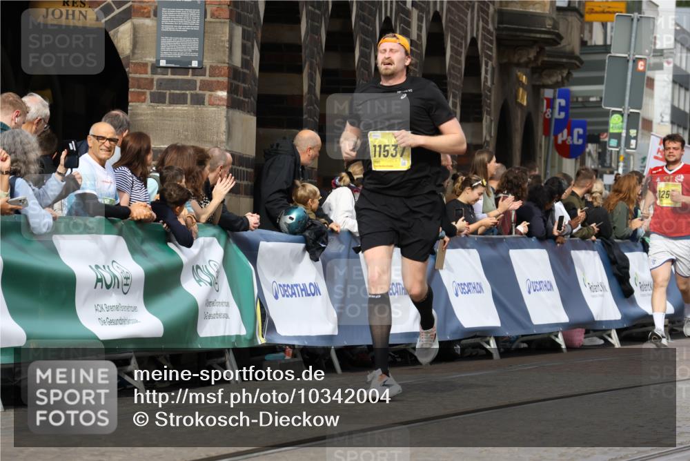 13.09.2026 - 21. swb-Marathon Bremen Strokosch-Dieckow http://msf.ph/oto/10342004 13.09.2026 10:51:16 Ziel 10200, 10537, 11076, 11087, 11170, 11339, 11625, 11626, 11961, 12004, 12070, 12179, 12303, 12351, 12407, 12560, 10334, 10381, 10544, 10763, 10825, 10862, 10887, 10984, 11145, 12051, 12424, 12548, 13631 meine-sportfotos.de