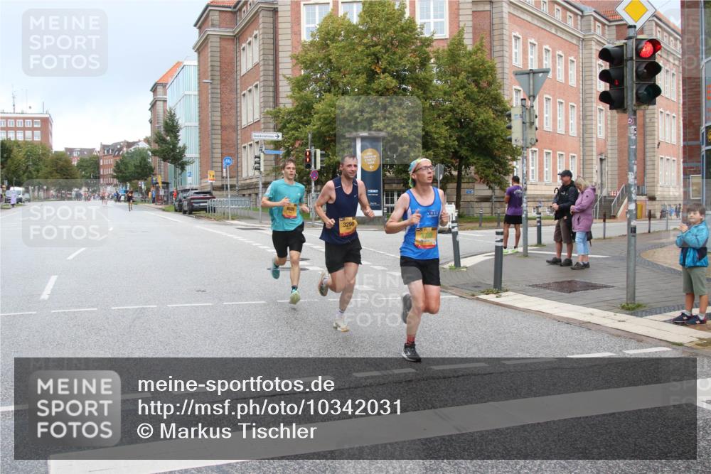 13.09.2026 - Kiel Lauf Markus Tischler http://msf.ph/oto/10342031 13.09.2026 11:27:29 Fleethörn 3290 meine-sportfotos.de