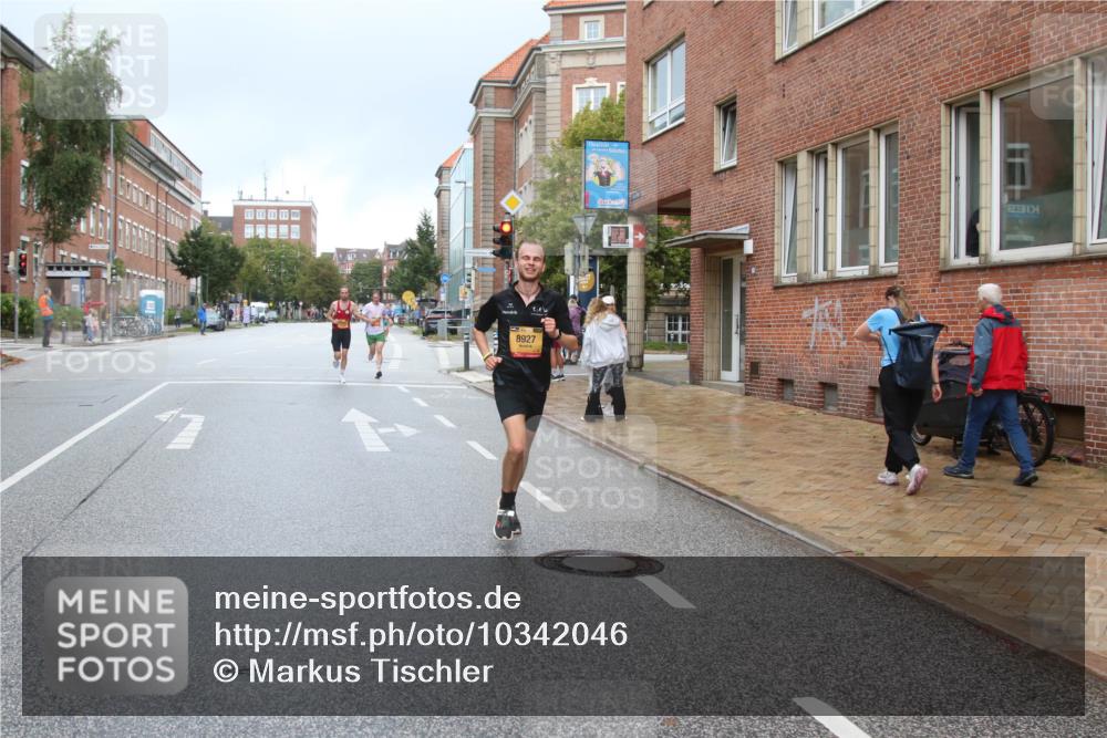 13.09.2026 - Kiel Lauf Markus Tischler http://msf.ph/oto/10342046 13.09.2026 11:27:45 Fleethörn 8927, 231 meine-sportfotos.de