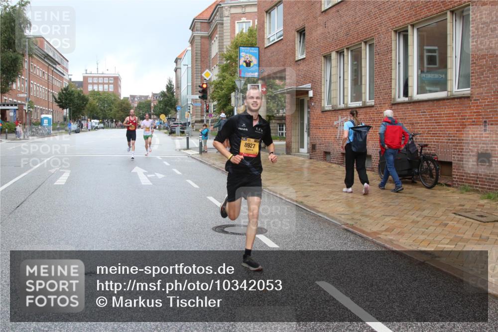 13.09.2026 - Kiel Lauf Markus Tischler http://msf.ph/oto/10342053 13.09.2026 11:27:46 Fleethörn 8927 meine-sportfotos.de