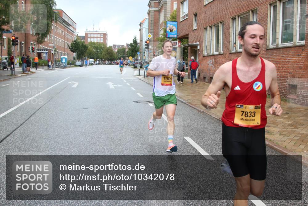 13.09.2026 - Kiel Lauf Markus Tischler http://msf.ph/oto/10342078 13.09.2026 11:27:51 Fleethörn 11809, 387, 7833 meine-sportfotos.de