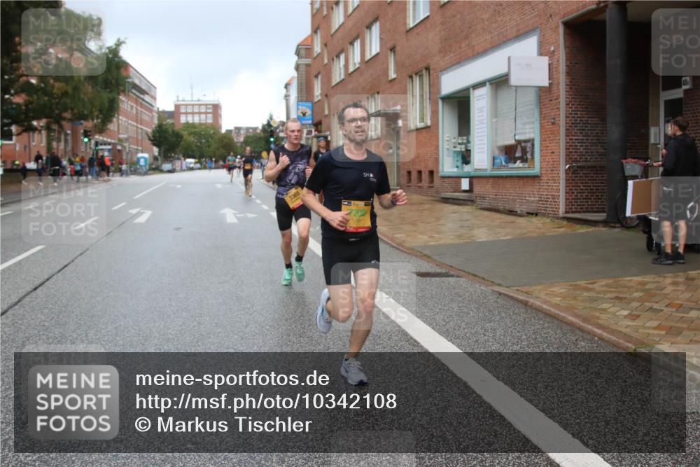13.09.2026 - Kiel Lauf Markus Tischler http://msf.ph/oto/10342108 13.09.2026 11:28:15 Fleethörn 3365, 4, 39, 7209, 48 meine-sportfotos.de