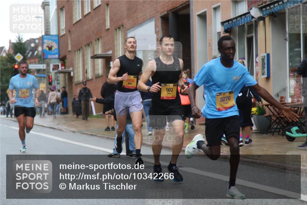 13.09.2026 - Kiel Lauf Markus Tischler http://msf.ph/oto/10342266 13.09.2026 11:29:10 Fleethörn 3971, 2550, 902, 5270 meine-sportfotos.de