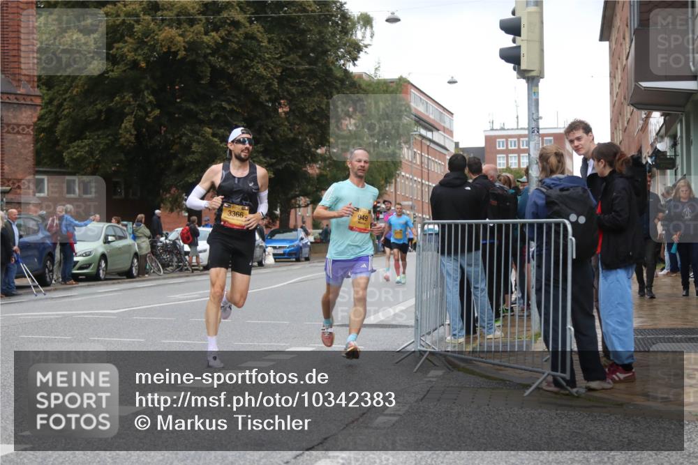13.09.2026 - Kiel Lauf Markus Tischler http://msf.ph/oto/10342383 13.09.2026 11:30:10 Fleethörn 3366, 949 meine-sportfotos.de