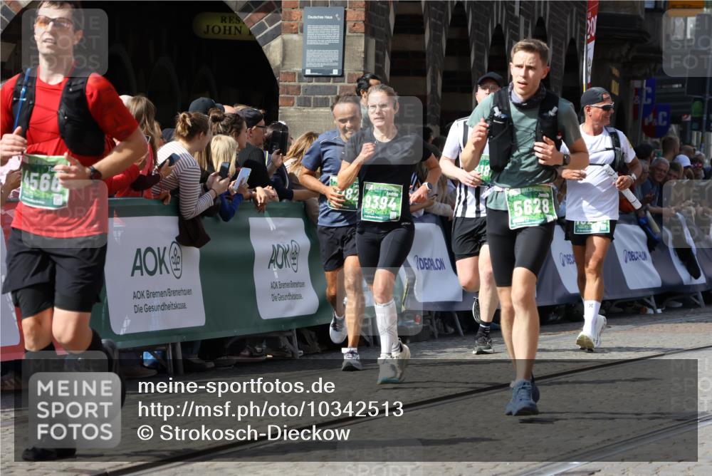 13.09.2026 - 21. swb-Marathon Bremen Strokosch-Dieckow http://msf.ph/oto/10342513 13.09.2026 13:32:08 Ziel 310, 578, 846, 3115, 3205, 3239, 3244, 3278, 3858, 3989, 4030, 4164, 4998, 5158, 5325, 5363, 5426, 5899, 6062, 6100, 6193, 6213, 6354, 6602, 7242, 7260, 7608, 7790, 7941, 7964, 8048, 8078, 8166, 8206, 8247, 8970, 9016, 9033, 9188, 9568, 9785, 9914, 13151, 13231, 287, 1369, 2910, 3402, 3441, 3650, 3922, 4057, 4471, 4566, 4655, 4835, 5628, 6258, 6475, 6781, 6857, 6875, 6900, 7150, 7182, 7553, 7572, 7818, 8632, 9198, 9283, 9394, 9719, 9779, 13029, 13182 meine-sportfotos.de