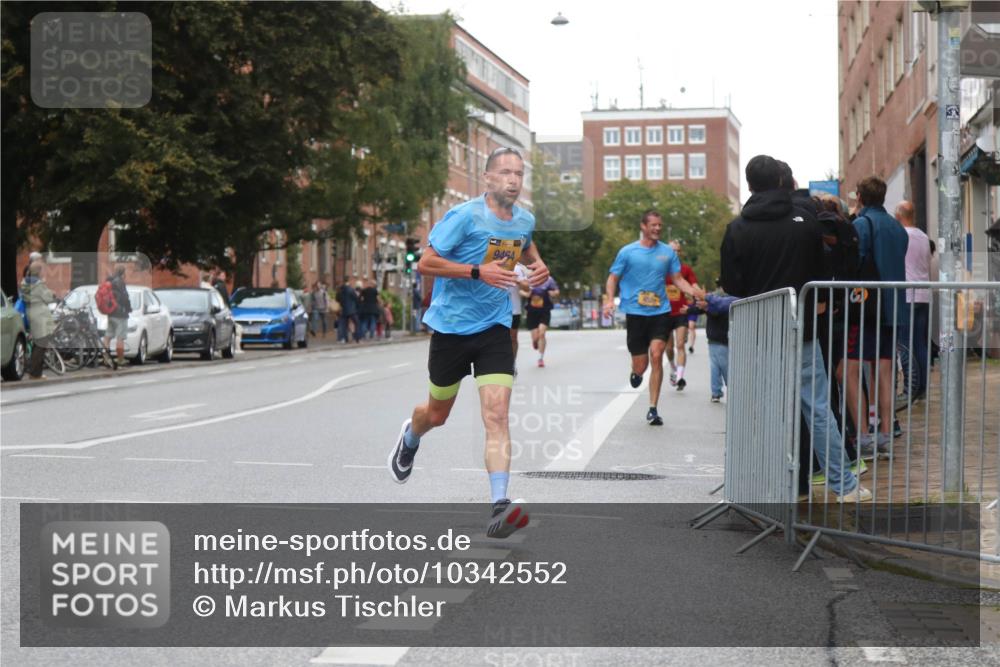 13.09.2026 - Kiel Lauf Markus Tischler http://msf.ph/oto/10342552 13.09.2026 11:31:13 Fleethörn 9464 meine-sportfotos.de
