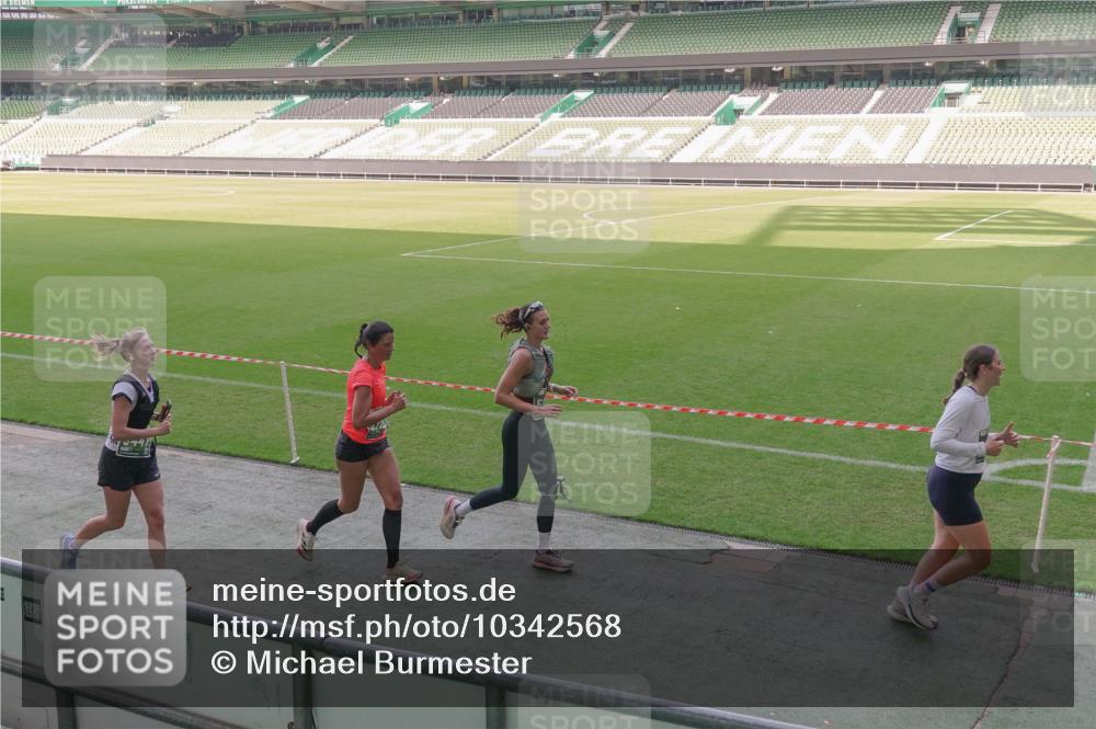 13.09.2026 - 21. swb-Marathon Bremen Michael Burmester http://msf.ph/oto/10342568 13.09.2026 13:26:02 Laufen im Stadion 202, 213, 294, 390, 505, 530, 543, 645, 815, 818, 833, 966, 1077, 1283, 1410, 1443, 1459, 1473, 1487, 1491, 1504, 1515, 1530, 1561, 1618, 1744, 1828, 1830, 1953, 2058, 2059, 2267, 2271, 2273, 2298, 2308, 2309, 2354, 2382, 2384, 2428, 2497, 2506, 2508, 2554, 2558, 2576, 2582, 2591, 2592, 2644, 2656, 2675, 2752, 2762, 2817, 2833, 2878, 2896, 2965, 2970, 2981, 3005, 3047, 3062, 3084, 3097, 3142, 3172, 3211, 3259, 3306, 3329, 3359, 3390, 3433, 3629, 3851 meine-sportfotos.de