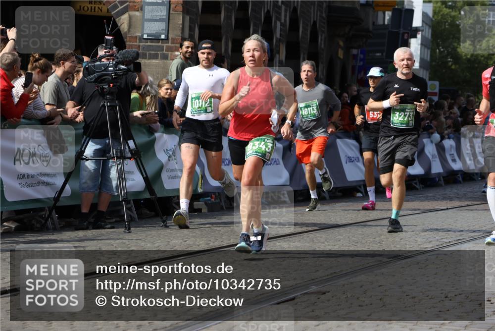 13.09.2026 - 21. swb-Marathon Bremen Strokosch-Dieckow http://msf.ph/oto/10342735 13.09.2026 13:27:12 Ziel 531, 946, 2089, 3076, 3302, 3510, 3527, 3852, 3893, 4327, 4441, 4598, 4919, 5054, 5689, 5937, 5943, 6289, 6314, 6455, 6580, 7027, 7246, 7317, 8112, 8303, 9150, 9511, 9551, 9854, 13097, 242, 593, 3273, 3385, 3496, 4558, 5220, 5290, 5358, 5616, 6071, 6288, 6306, 9159, 9343, 9760, 10112, 10113, 13147 meine-sportfotos.de