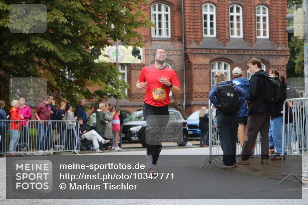 13.09.2026 - Kiel Lauf Markus Tischler http://msf.ph/oto/10342771 13.09.2026 11:33:08 Fleethörn 7698 meine-sportfotos.de