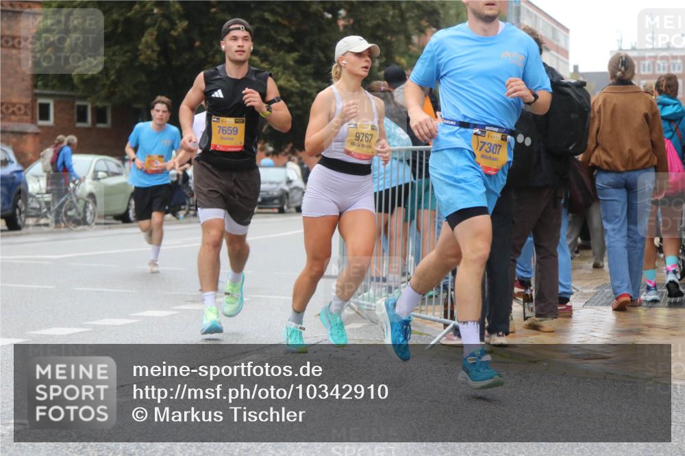 13.09.2026 - Kiel Lauf Markus Tischler http://msf.ph/oto/10342910 13.09.2026 11:33:56 Fleethörn 7659, 39, 9767, 38, 7307 meine-sportfotos.de