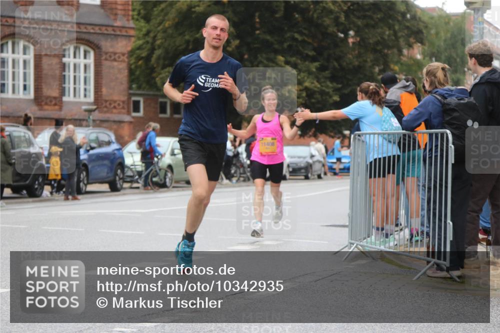 13.09.2026 - Kiel Lauf Markus Tischler http://msf.ph/oto/10342935 13.09.2026 11:34:03 Fleethörn 11408 meine-sportfotos.de