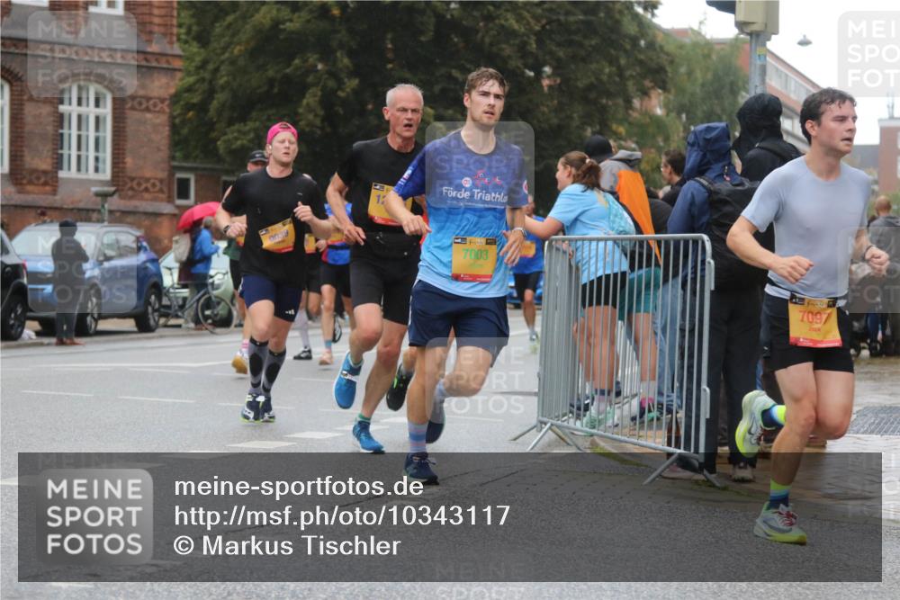 13.09.2026 - Kiel Lauf Markus Tischler http://msf.ph/oto/10343117 13.09.2026 11:34:58 Fleethörn 0039, 7003, 35, 7097 meine-sportfotos.de