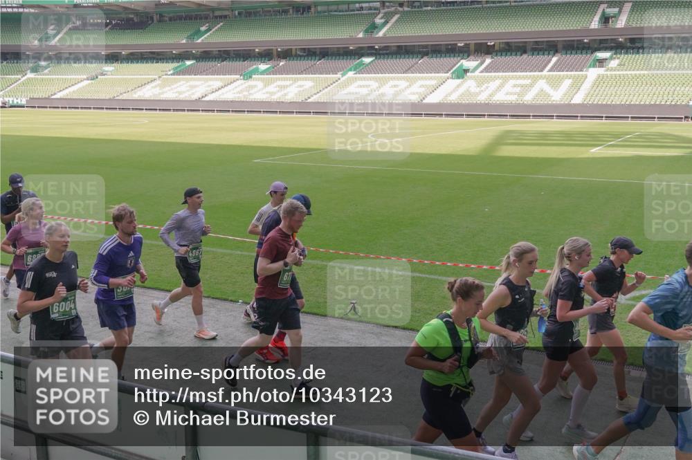 13.09.2026 - 21. swb-Marathon Bremen Michael Burmester http://msf.ph/oto/10343123 13.09.2026 13:27:14 Laufen im Stadion 111, 186, 202, 357, 364, 390, 478, 597, 645, 726, 833, 888, 925, 1077, 1283, 1412, 1473, 1487, 1496, 1530, 1608, 1618, 1700, 1769, 1828, 1958, 1961, 1984, 2236, 2273, 2309, 2382, 2384, 2388, 2404, 2428, 2502, 2507, 2508, 2542, 2558, 2576, 2582, 2592, 2656, 2675, 2725, 2748, 2817, 2875, 2876, 2923, 2965, 2970, 3045, 3047, 3050, 3062, 3073, 3084, 3097, 3172, 3184, 3219, 3359, 3433, 3540, 3592, 3629, 3756, 3851, 3885, 3907, 3978, 4457, 4660 meine-sportfotos.de