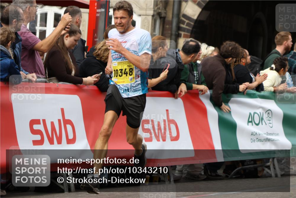 13.09.2026 - 21. swb-Marathon Bremen Strokosch-Dieckow http://msf.ph/oto/10343210 13.09.2026 10:51:52 Ziel 10334, 10348, 10381, 10544, 10763, 10825, 10862, 10984, 11145, 11787, 12329, 12424, 12548, 13631, 10218, 10588, 11277, 11285, 11376, 11487, 11555, 11869, 11877, 11962, 12349 meine-sportfotos.de