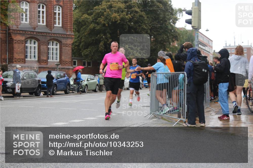 13.09.2026 - Kiel Lauf Markus Tischler http://msf.ph/oto/10343253 13.09.2026 11:35:48 Fleethörn 6927 meine-sportfotos.de