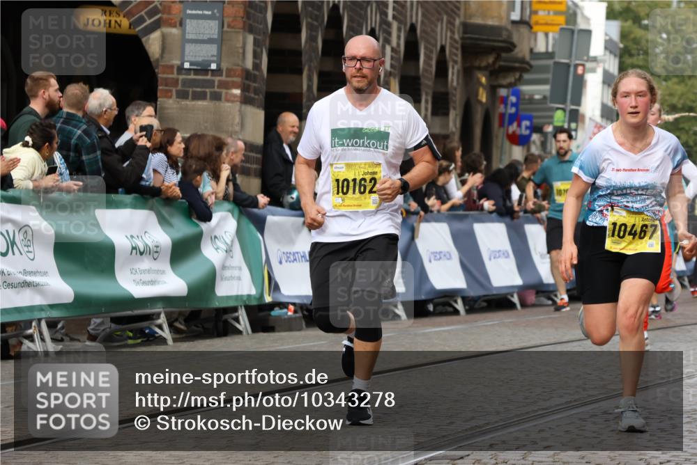 13.09.2026 - 21. swb-Marathon Bremen Strokosch-Dieckow http://msf.ph/oto/10343278 13.09.2026 10:51:53 Ziel 10334, 10348, 10467, 10544, 10763, 10825, 10862, 10984, 11145, 11273, 11787, 12329, 12424, 12548, 13631, 10218, 10588, 11277, 11285, 11376, 11487, 11555, 11869, 11877, 12349 meine-sportfotos.de