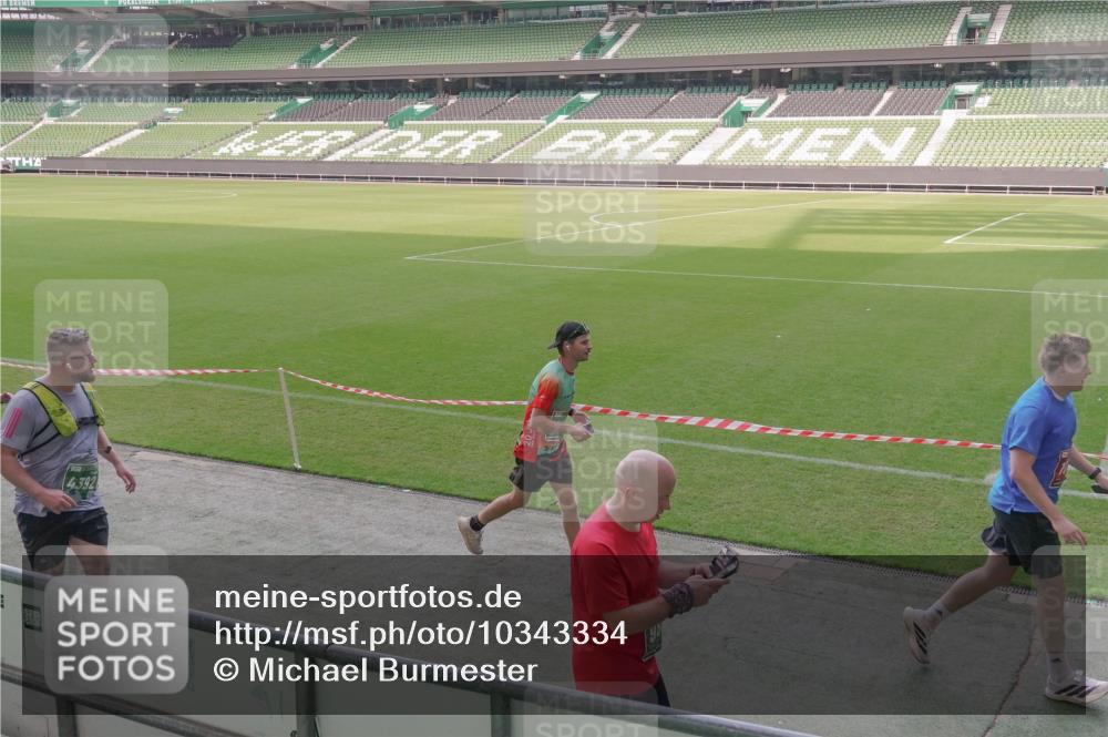 13.09.2026 - 21. swb-Marathon Bremen Michael Burmester http://msf.ph/oto/10343334 13.09.2026 13:27:44 Laufen im Stadion 111, 186, 357, 364, 390, 478, 597, 726, 829, 833, 888, 925, 1077, 1220, 1298, 1412, 1473, 1496, 1608, 1700, 1741, 1769, 1958, 1961, 1984, 2236, 2273, 2309, 2388, 2404, 2428, 2472, 2502, 2507, 2542, 2574, 2576, 2582, 2592, 2725, 2743, 2748, 2817, 2875, 2876, 2923, 2965, 3045, 3050, 3061, 3073, 3084, 3184, 3219, 3540, 3589, 3592, 3629, 3694, 3756, 3826, 3853, 3885, 3907, 3978, 4108, 4238, 4457, 4660 meine-sportfotos.de