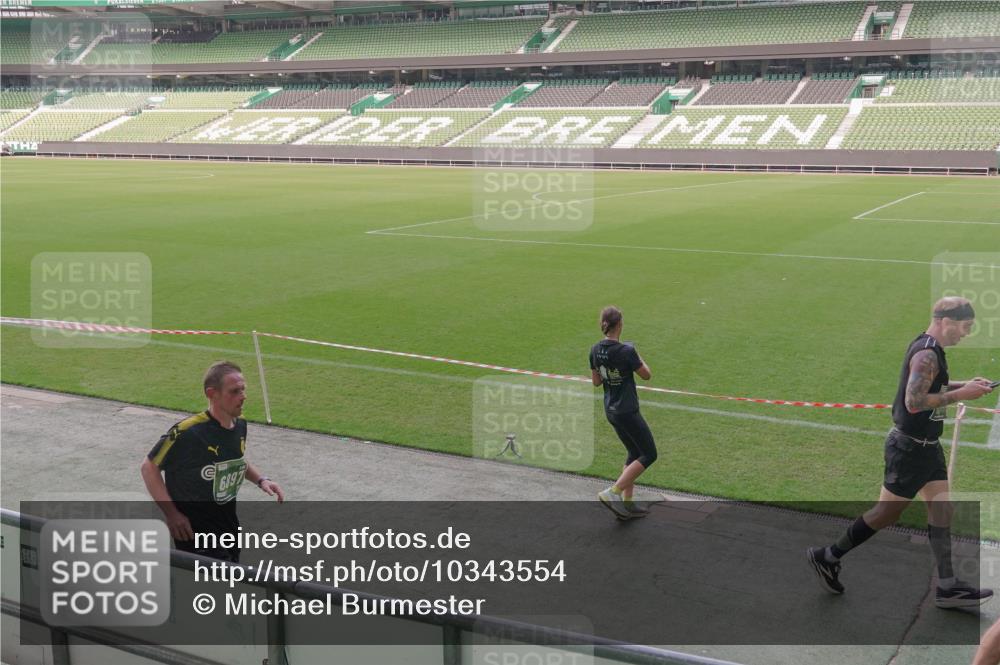 13.09.2026 - 21. swb-Marathon Bremen Michael Burmester http://msf.ph/oto/10343554 13.09.2026 13:28:17 Laufen im Stadion 111, 186, 220, 357, 364, 478, 597, 685, 726, 729, 829, 888, 925, 986, 1079, 1220, 1298, 1325, 1384, 1412, 1496, 1608, 1700, 1741, 1769, 1777, 1958, 1961, 1984, 2236, 2365, 2388, 2404, 2472, 2502, 2507, 2542, 2574, 2593, 2725, 2743, 2748, 2862, 2868, 2875, 2876, 2923, 2924, 2991, 3045, 3050, 3061, 3073, 3154, 3184, 3219, 3238, 3321, 3540, 3589, 3592, 3594, 3595, 3678, 3694, 3756, 3798, 3826, 3853, 3885, 3907, 3978, 3987, 4108, 4238, 4457, 4660 meine-sportfotos.de