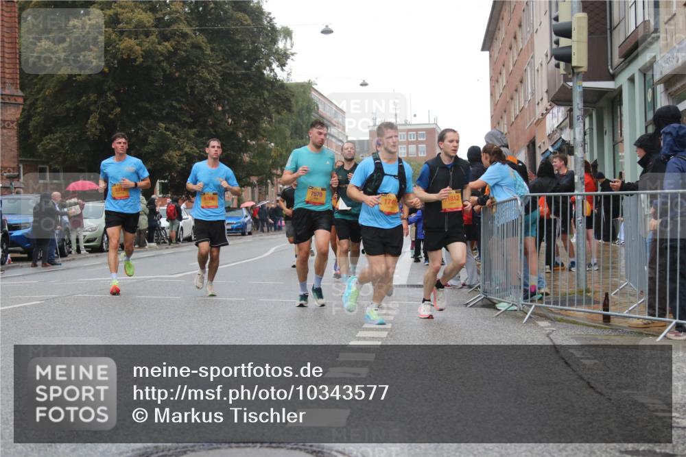13.09.2026 - Kiel Lauf Markus Tischler http://msf.ph/oto/10343577 13.09.2026 11:37:16 Fleethörn 7570, 3313, 6366, 1741, 1812 meine-sportfotos.de