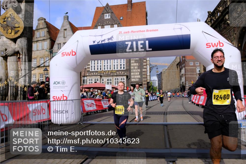 13.09.2026 - 21. swb-Marathon Bremen Tim E. http://msf.ph/oto/10343623 13.09.2026 11:13:46 Ziel 10484, 10545, 10883, 10889, 11084, 11392, 11670, 11954, 12280, 12460, 12521 meine-sportfotos.de