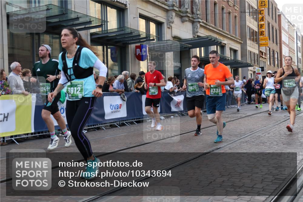13.09.2026 - 21. swb-Marathon Bremen Strokosch-Dieckow http://msf.ph/oto/10343694 13.09.2026 13:29:00 Ziel 132, 303, 394, 596, 651, 745, 1083, 1365, 1387, 1545, 1823, 2023, 2070, 2301, 2867, 2957, 3258, 3721, 3796, 3846, 3912, 4541, 4590, 5036, 5599, 6030, 6103, 6499, 6690, 7013, 7149, 7361, 7631, 7649, 7860, 8007, 8009, 8066, 8099, 8277, 8338, 8675, 8831, 9249, 9661, 9889, 10128, 430, 565, 687, 722, 725, 936, 1014, 1274, 1688, 2223, 2276, 2378, 2851, 2891, 3348, 3419, 3444, 3665, 3938, 4102, 4564, 5225, 5267, 7263, 7527, 13012 meine-sportfotos.de