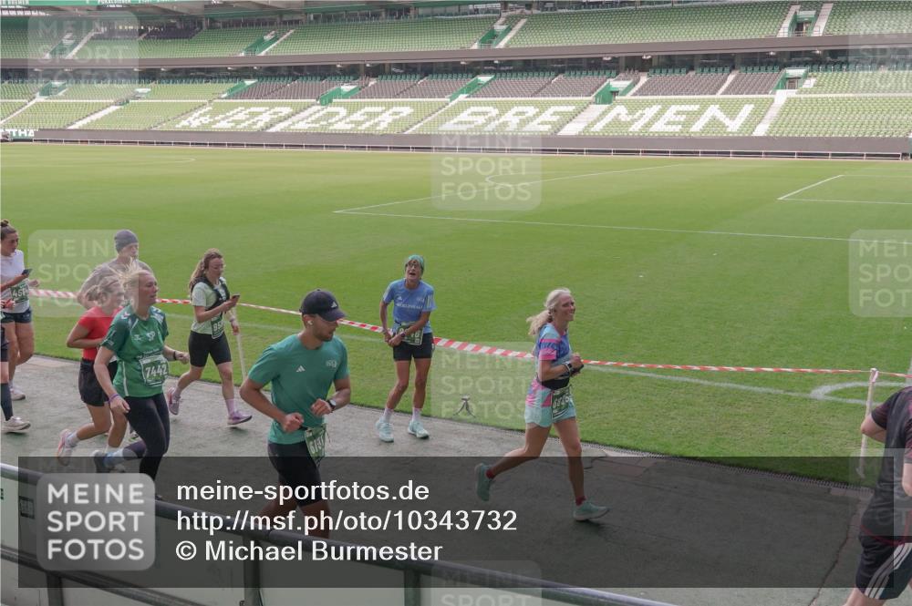 13.09.2026 - 21. swb-Marathon Bremen Michael Burmester http://msf.ph/oto/10343732 13.09.2026 13:28:41 Laufen im Stadion 111, 220, 357, 422, 476, 478, 597, 685, 726, 729, 754, 829, 888, 925, 986, 1079, 1220, 1298, 1325, 1384, 1412, 1496, 1608, 1615, 1741, 1769, 1777, 1958, 1961, 1984, 2236, 2326, 2365, 2436, 2472, 2502, 2574, 2593, 2725, 2740, 2743, 2862, 2868, 2876, 2923, 2924, 2991, 3020, 3045, 3061, 3073, 3129, 3154, 3219, 3238, 3274, 3321, 3361, 3589, 3592, 3594, 3595, 3605, 3678, 3694, 3755, 3758, 3798, 3826, 3853, 3885, 3907, 3953, 3965, 3971, 3978, 3987, 4011, 4108, 4238, 4457, 4660 meine-sportfotos.de