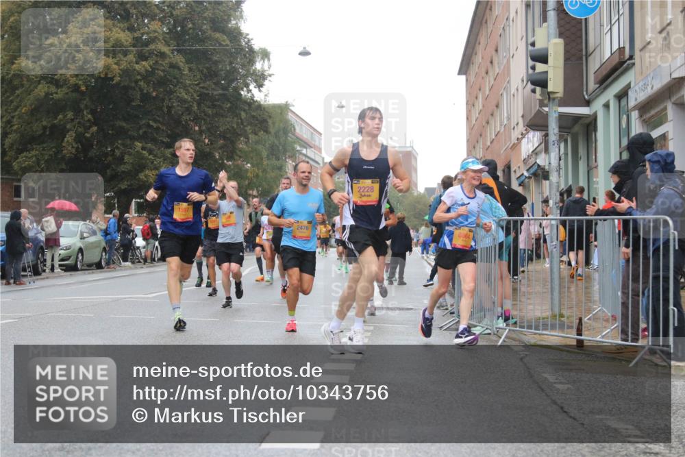 13.09.2026 - Kiel Lauf Markus Tischler http://msf.ph/oto/10343756 13.09.2026 11:37:51 Fleethörn 1597, 2476, 2228, 8864 meine-sportfotos.de