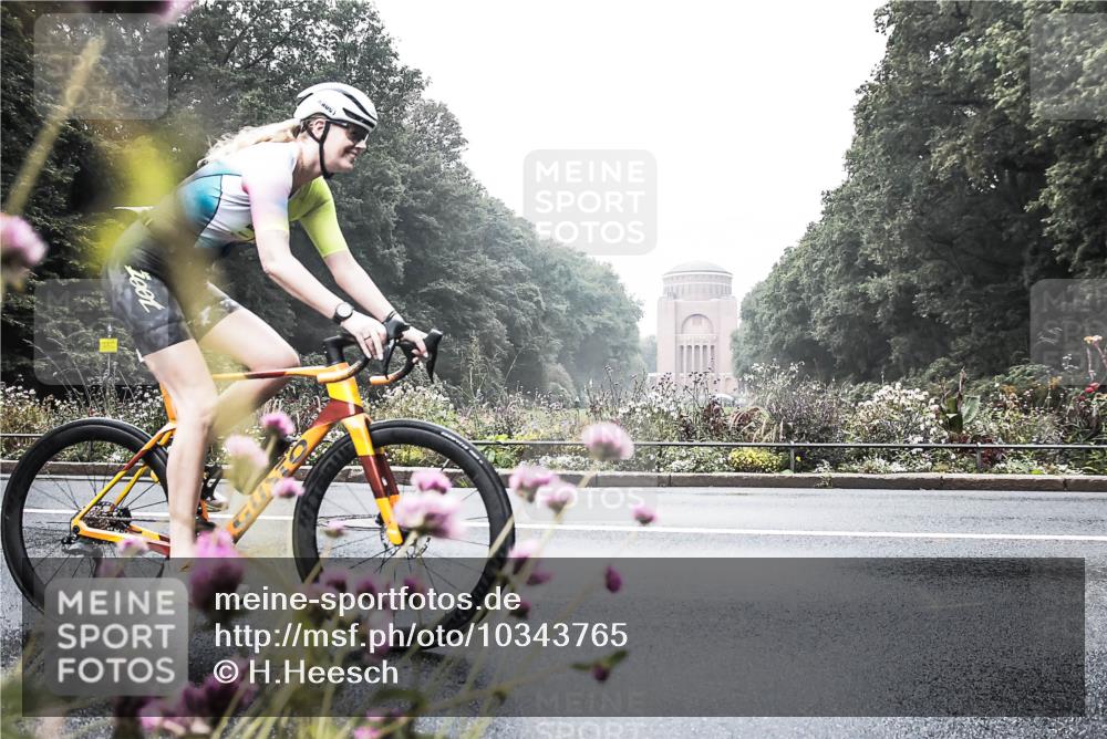 13.09.2026 - Stadtparktriathlon H.Heesch http://msf.ph/oto/10343765 13.09.2026 10:23:07 Radfahren 231, 362 meine-sportfotos.de