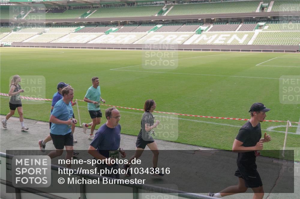 13.09.2026 - 21. swb-Marathon Bremen Michael Burmester http://msf.ph/oto/10343816 13.09.2026 13:28:52 Laufen im Stadion 111, 220, 357, 422, 476, 478, 597, 685, 726, 729, 754, 829, 888, 925, 986, 1079, 1217, 1220, 1270, 1298, 1325, 1384, 1496, 1615, 1741, 1769, 1777, 1958, 1984, 2236, 2238, 2326, 2365, 2436, 2472, 2502, 2546, 2574, 2593, 2740, 2743, 2830, 2862, 2868, 2876, 2924, 2991, 3020, 3053, 3061, 3129, 3154, 3219, 3238, 3274, 3321, 3361, 3563, 3589, 3594, 3595, 3605, 3678, 3694, 3755, 3758, 3798, 3826, 3853, 3885, 3907, 3953, 3965, 3971, 3978, 3987, 4011, 4108, 4238, 4457, 4660 meine-sportfotos.de