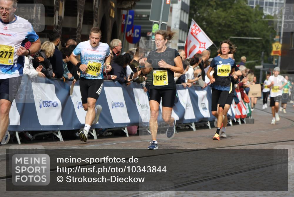 13.09.2026 - 21. swb-Marathon Bremen Strokosch-Dieckow http://msf.ph/oto/10343844 13.09.2026 10:52:04 Ziel 10162, 10183, 10281, 10348, 10467, 10641, 11273, 11542, 11685, 11733, 11777, 11784, 11962, 12329, 10588, 11371, 11487, 11610, 12319, 13578 meine-sportfotos.de