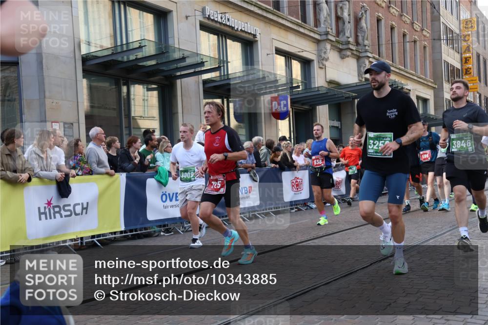 13.09.2026 - 21. swb-Marathon Bremen Strokosch-Dieckow http://msf.ph/oto/10343885 13.09.2026 13:29:05 Ziel 132, 303, 596, 651, 1083, 1243, 1365, 1387, 1545, 1823, 2023, 2076, 2301, 2742, 2867, 2957, 3030, 3258, 3721, 3796, 3846, 3912, 4541, 5036, 5244, 5599, 6030, 6103, 6384, 6499, 6690, 7013, 7149, 7361, 7426, 7631, 7649, 7860, 8007, 8009, 8066, 8099, 8277, 8338, 8675, 8831, 9249, 9661, 9889, 10128, 394, 430, 565, 687, 722, 725, 745, 936, 1014, 1274, 1688, 2070, 2223, 2276, 2378, 2851, 2891, 3419, 3444, 3665, 3938, 4590, 5225, 5267, 7527 meine-sportfotos.de