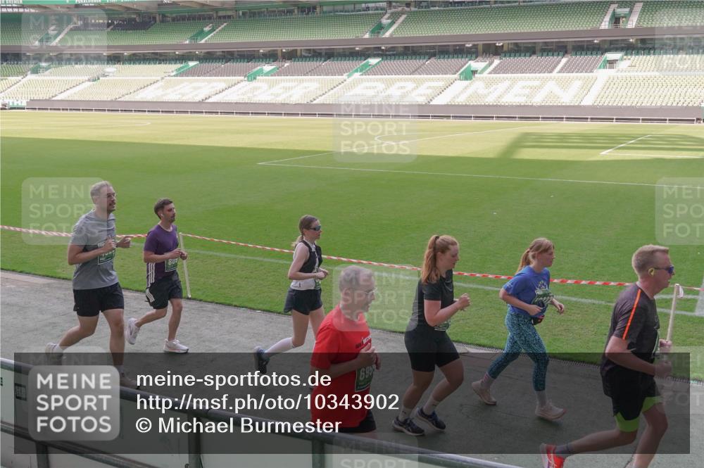 13.09.2026 - 21. swb-Marathon Bremen Michael Burmester http://msf.ph/oto/10343902 13.09.2026 13:29:00 Laufen im Stadion 111, 171, 220, 422, 476, 478, 685, 726, 729, 754, 829, 888, 925, 986, 1079, 1217, 1220, 1242, 1270, 1298, 1325, 1384, 1496, 1615, 1741, 1777, 1886, 1958, 1984, 2236, 2238, 2326, 2365, 2436, 2472, 2502, 2546, 2574, 2593, 2740, 2743, 2830, 2862, 2868, 2876, 2924, 2991, 3020, 3053, 3061, 3129, 3154, 3238, 3274, 3321, 3361, 3563, 3589, 3594, 3595, 3605, 3678, 3694, 3755, 3758, 3798, 3826, 3853, 3885, 3898, 3953, 3965, 3971, 3987, 4011, 4108, 4238, 4457, 4660 meine-sportfotos.de