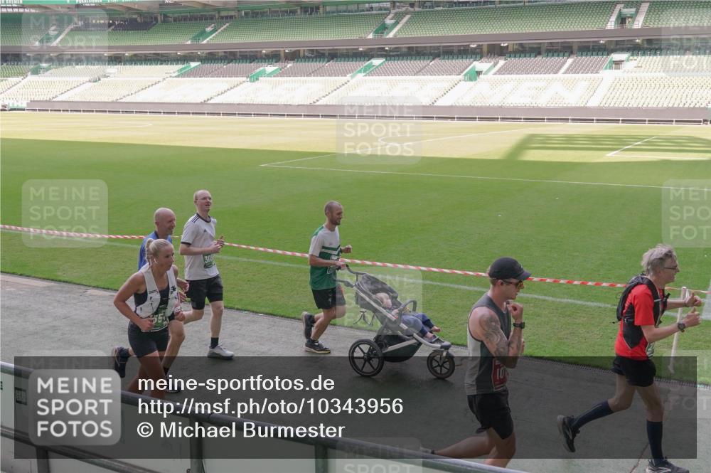 13.09.2026 - 21. swb-Marathon Bremen Michael Burmester http://msf.ph/oto/10343956 13.09.2026 13:29:06 Laufen im Stadion 111, 171, 220, 422, 476, 478, 685, 726, 729, 754, 829, 888, 925, 986, 1079, 1217, 1220, 1242, 1270, 1298, 1325, 1384, 1496, 1615, 1741, 1777, 1886, 1958, 1984, 2236, 2238, 2263, 2326, 2365, 2436, 2449, 2472, 2502, 2546, 2574, 2593, 2740, 2743, 2830, 2862, 2868, 2924, 2991, 3020, 3053, 3061, 3129, 3154, 3238, 3274, 3286, 3321, 3361, 3563, 3589, 3594, 3595, 3605, 3678, 3694, 3755, 3758, 3798, 3826, 3853, 3898, 3953, 3965, 3971, 3987, 4011, 4108, 4238, 4457, 4660 meine-sportfotos.de
