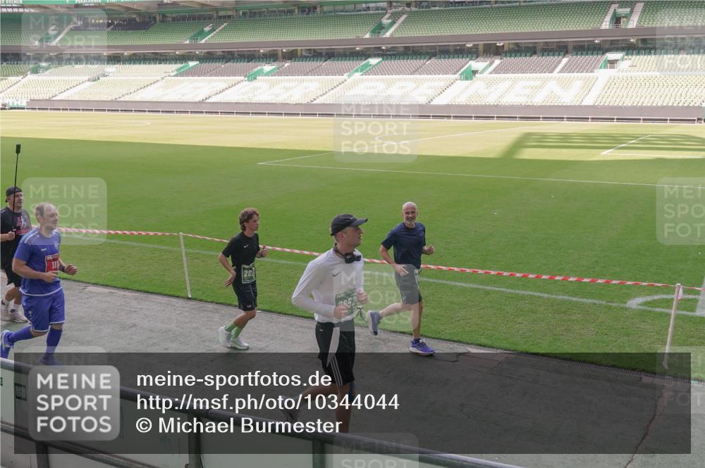 13.09.2026 - 21. swb-Marathon Bremen Michael Burmester http://msf.ph/oto/10344044 13.09.2026 13:29:15 Laufen im Stadion 111, 171, 220, 422, 476, 478, 685, 729, 754, 767, 829, 925, 986, 1079, 1217, 1220, 1242, 1270, 1298, 1325, 1384, 1496, 1615, 1633, 1634, 1741, 1777, 1886, 1958, 2238, 2263, 2326, 2365, 2436, 2449, 2472, 2502, 2546, 2574, 2593, 2738, 2740, 2743, 2830, 2862, 2868, 2924, 2991, 3020, 3053, 3061, 3129, 3154, 3238, 3274, 3286, 3321, 3361, 3563, 3589, 3594, 3595, 3605, 3678, 3694, 3755, 3758, 3798, 3826, 3853, 3898, 3929, 3953, 3965, 3971, 3987, 4011, 4056, 4108, 4238 meine-sportfotos.de