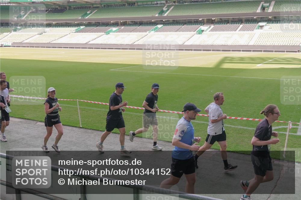 13.09.2026 - 21. swb-Marathon Bremen Michael Burmester http://msf.ph/oto/10344152 13.09.2026 13:29:27 Laufen im Stadion 171, 220, 405, 422, 476, 685, 729, 754, 767, 829, 986, 1079, 1217, 1220, 1242, 1270, 1298, 1325, 1384, 1615, 1633, 1634, 1741, 1777, 1810, 1811, 1886, 1983, 2238, 2263, 2326, 2365, 2436, 2449, 2472, 2546, 2574, 2593, 2615, 2738, 2740, 2743, 2830, 2862, 2868, 2924, 2991, 3020, 3053, 3061, 3129, 3154, 3238, 3274, 3286, 3321, 3361, 3563, 3589, 3594, 3595, 3605, 3678, 3694, 3755, 3758, 3798, 3826, 3853, 3898, 3929, 3953, 3965, 3971, 3987, 4011, 4056, 4108, 4238 meine-sportfotos.de