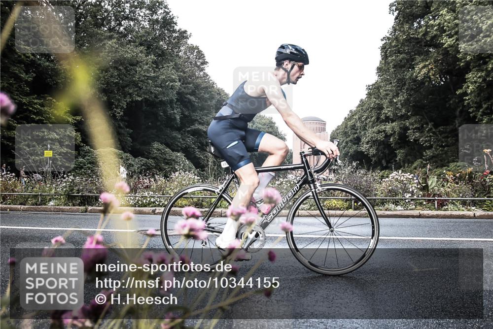 13.09.2026 - Stadtparktriathlon H.Heesch http://msf.ph/oto/10344155 13.09.2026 10:47:40 Radfahren 415, 470, 489, 493, 498, 506, 561 meine-sportfotos.de