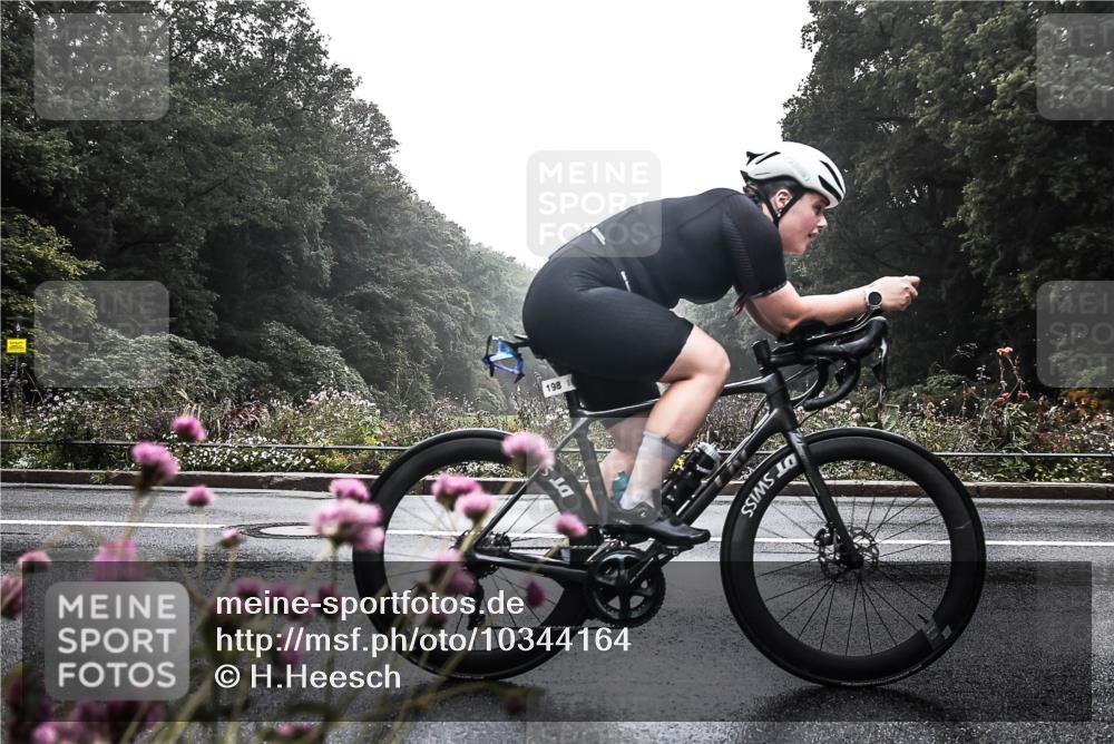 13.09.2026 - Stadtparktriathlon H.Heesch http://msf.ph/oto/10344164 13.09.2026 09:14:31 Radfahren 23, 106, 123, 143, 198 meine-sportfotos.de