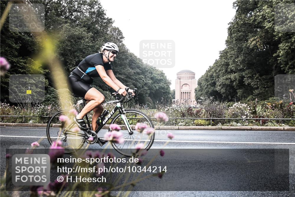 13.09.2026 - Stadtparktriathlon H.Heesch http://msf.ph/oto/10344214 13.09.2026 10:48:02 Radfahren 413, 522, 546, 547 meine-sportfotos.de