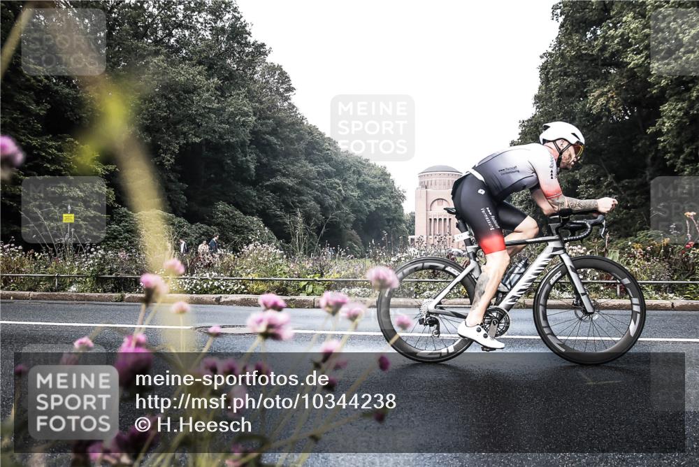 13.09.2026 - Stadtparktriathlon H.Heesch http://msf.ph/oto/10344238 13.09.2026 10:48:09 Radfahren 400, 471 meine-sportfotos.de