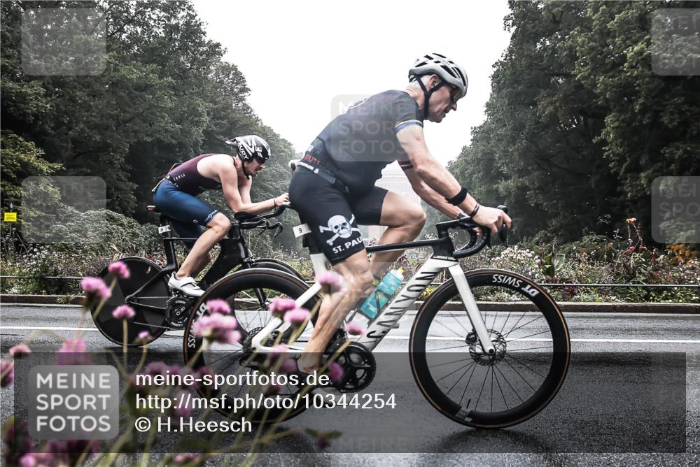 13.09.2026 - Stadtparktriathlon H.Heesch http://msf.ph/oto/10344254 13.09.2026 09:15:11 Radfahren 9, 29, 142, 163, 203 meine-sportfotos.de