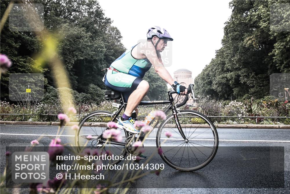 13.09.2026 - Stadtparktriathlon H.Heesch http://msf.ph/oto/10344309 13.09.2026 10:49:02 Radfahren 404, 450, 512, 513, 542, 559 meine-sportfotos.de