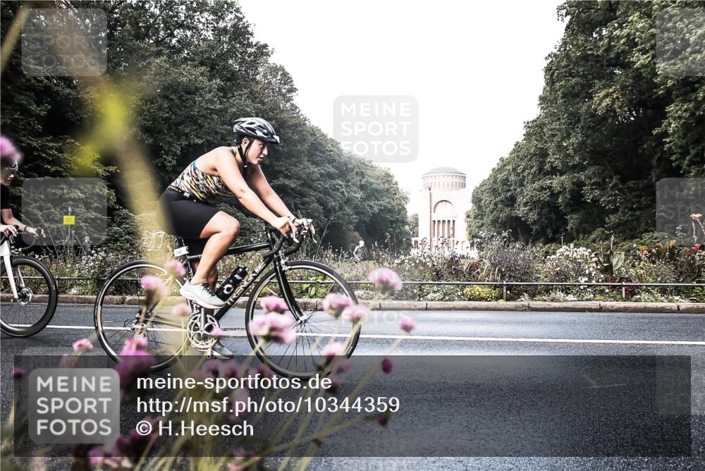 13.09.2026 - Stadtparktriathlon H.Heesch http://msf.ph/oto/10344359 13.09.2026 10:49:19 Radfahren 348, 363, 368, 386, 395, 422, 476 meine-sportfotos.de