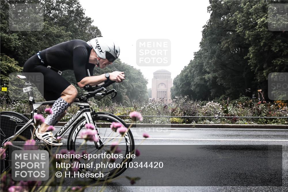 13.09.2026 - Stadtparktriathlon H.Heesch http://msf.ph/oto/10344420 13.09.2026 09:15:50 Radfahren 90, 95 meine-sportfotos.de