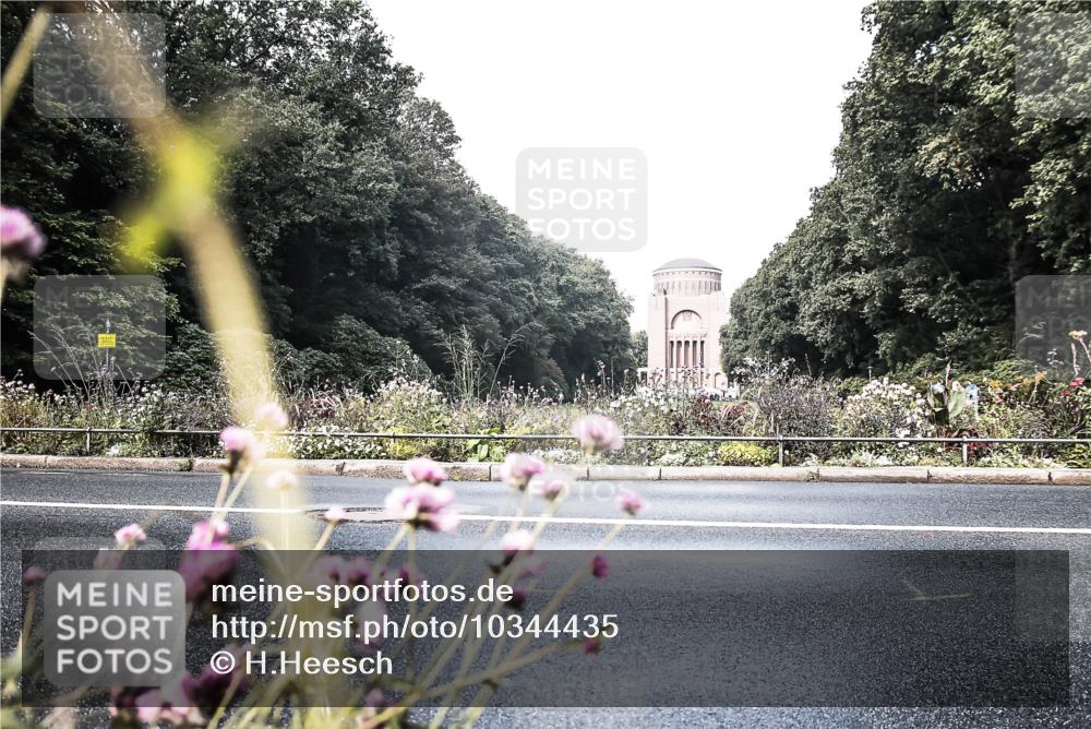 13.09.2026 - Stadtparktriathlon H.Heesch http://msf.ph/oto/10344435 13.09.2026 10:49:48 Radfahren 399, 442, 457, 554 meine-sportfotos.de