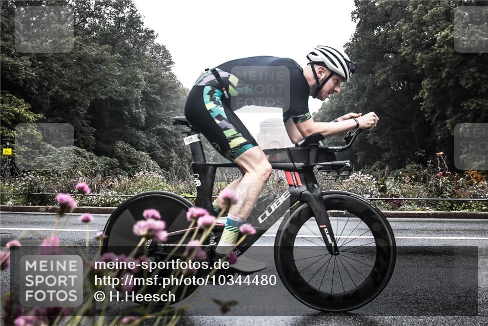 13.09.2026 - Stadtparktriathlon H.Heesch http://msf.ph/oto/10344480 13.09.2026 09:16:14 Radfahren 66, 68, 80, 100, 156, 195 meine-sportfotos.de