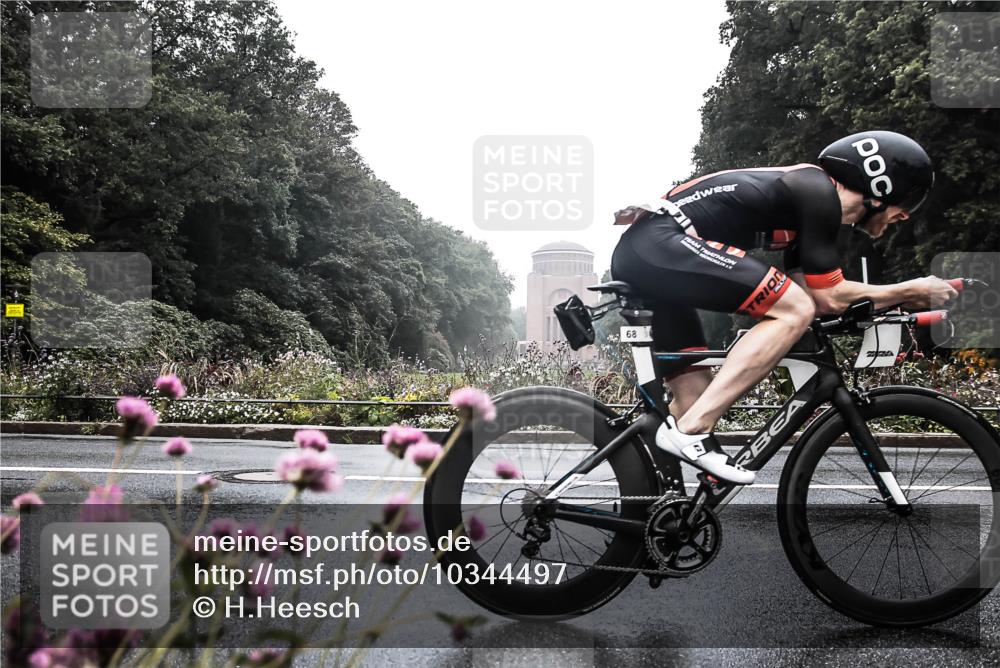 13.09.2026 - Stadtparktriathlon H.Heesch http://msf.ph/oto/10344497 13.09.2026 09:16:17 Radfahren 66, 68, 80, 100, 188, 195 meine-sportfotos.de